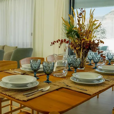 0142 Pi Masena Βίλα *
